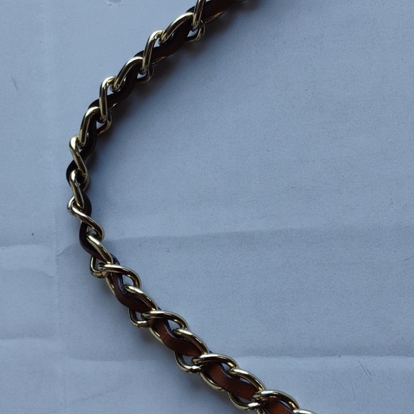 Michael Kors Beige and Brown Woven Handbag - Picture 4 of 13